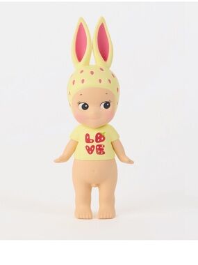 Strawberry Love Sonny Angel